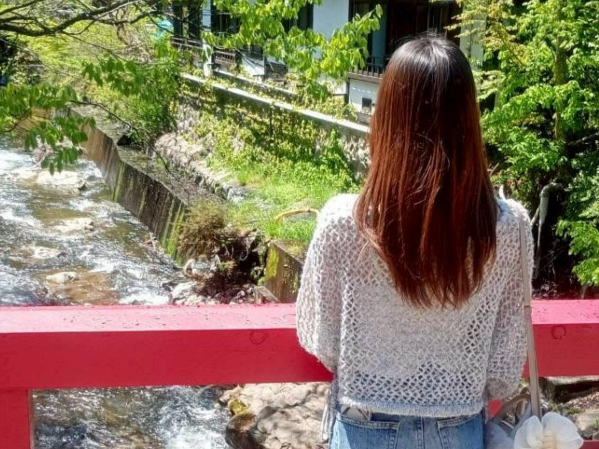 鈴木　綾音
